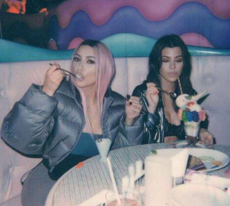 “Each year around the sun with you I learn and grow and evolve more because of you! Thank you for teaching me to always move forward and follow my heart, even if no one else understands”, published Kim Kardashian. (Photo: Instagram)