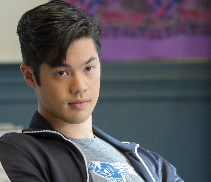 Ross Butler turns 32 this Tuesday (15). (Netflix release)