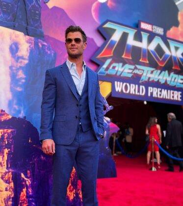 Chris Hemsworth was present at the premiere, and spoke to journalists about his character's future. (Photo: Instagram)