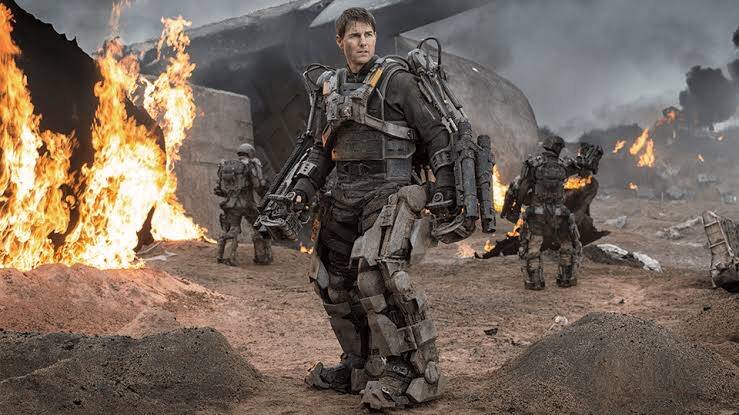 Edge of Tomorrow (2014). In a war against aliens, William Cage discovers he has the uncanny ability to go back in time, getting stuck in an eternal cycle. He trains to use his new abilities, defeat the invaders and end the war. Available on Netflix. (Photo: Warner Bros. Pictures release)
