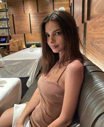 Rumors of the breakup began last Thursday (14), when Ratajkowski was seen without a wedding ring. (Photo: Instagram release)