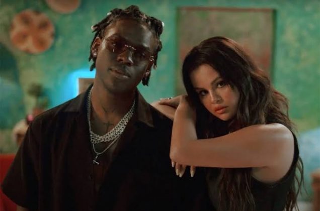 She's back! Selena Gomez and Rema released the video for “Calm Down” last Wednesday (7/9). The remix with the addition of the singer's vocals arrived on digital platforms on August 25th. (Photo: Youtube release)