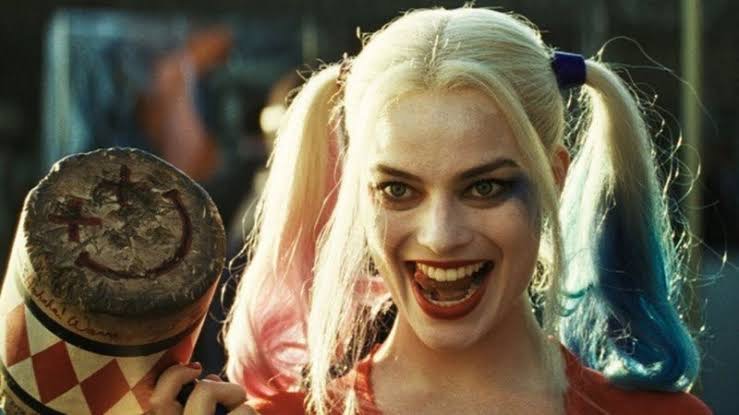 In an interview with MTV News, actress Margot Robbie, responsible for bringing the original version of the villain to life in theaters, spoke for the first time about the possibility of the singer playing the character in the sequel. (Photo: Instagram release)