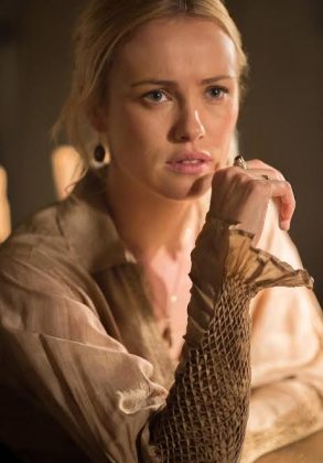 The star of Starz’ series Black Sails Hannah New has joined the third-year cast of “Bridgerton”, a Netflix. According to Deadline, the actress will play Lady Tilley Arnold, a firebrand widow. (Photo: Starz release)