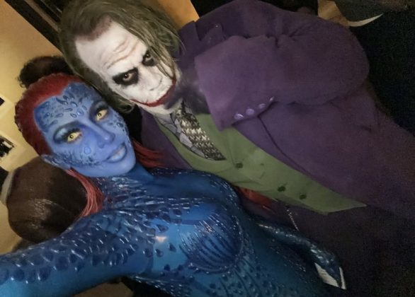 Kim Kardashian as the mutant Mystique and Diddy as the Joker, last Saturday (29). (Photo: Instagram release)