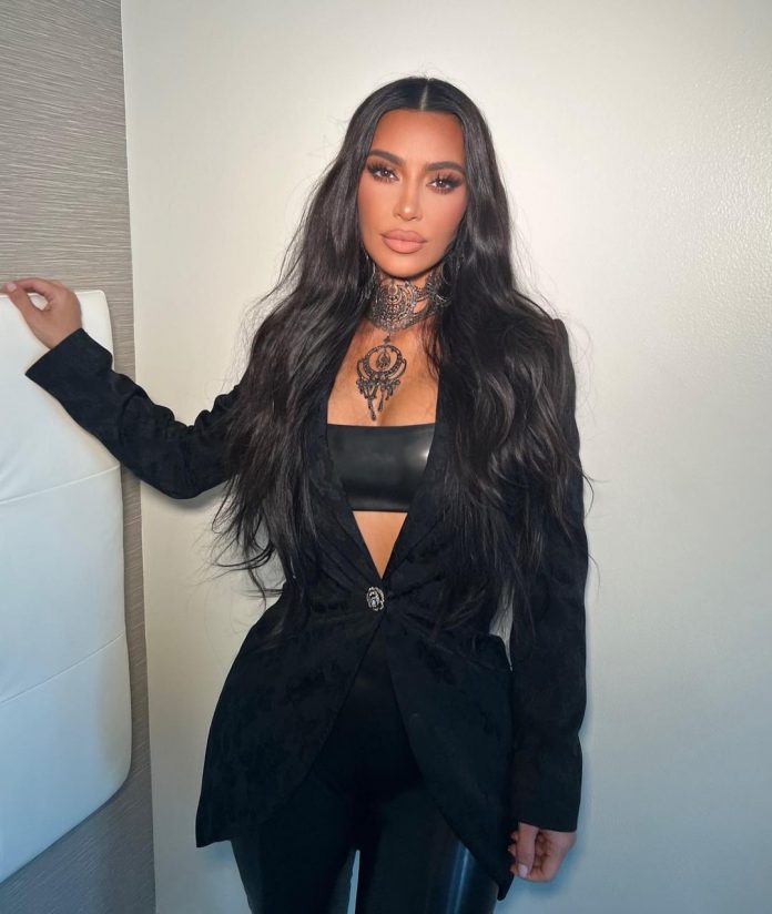 The source also revealed that the reason Kim Kardashian's last relationship with Pete Davidson ended was because of the artists' moves. (Photo: Instagram)