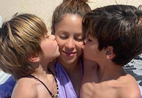 Shakira released a hit in honor of her children Milan and Sasha. (Photo: Instagram)