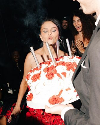 Selena Gomez celebrates her 31st birthday. (Photo: Instagram)