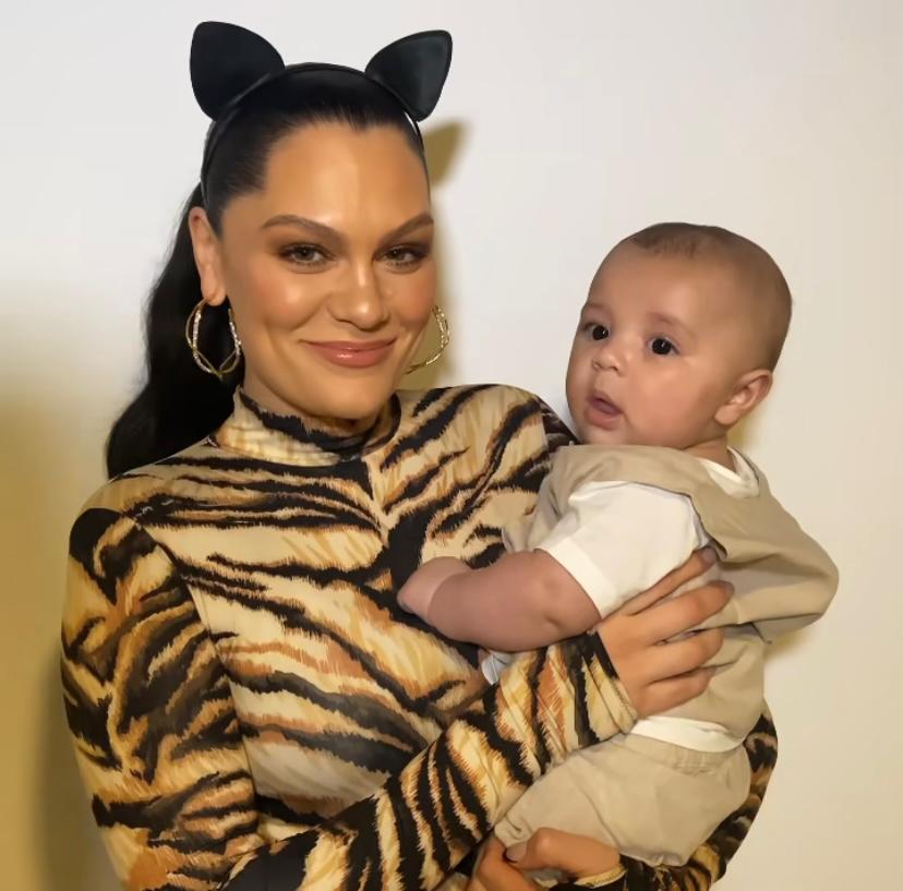 Jessie also talked about how motherhood changed her perspective, and that she wants to create music on her “terms”. (Photo: Instagram)