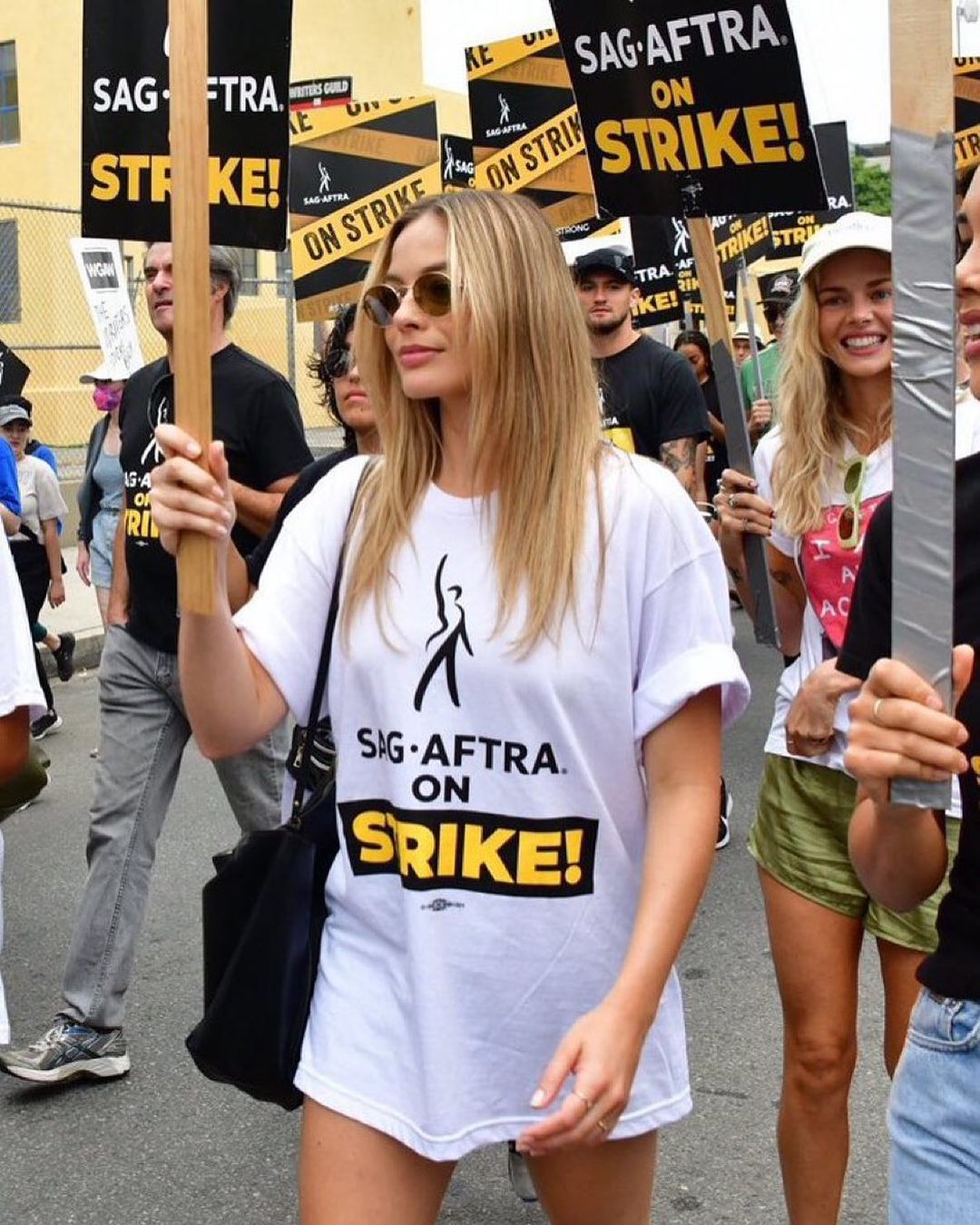 The Hollywood Actors Union (SAG-AFTRA) and the studios, represented by the AMPTP association, announced in a joint statement that they will resume negotiations on Monday (2). (Photo: Instagram)