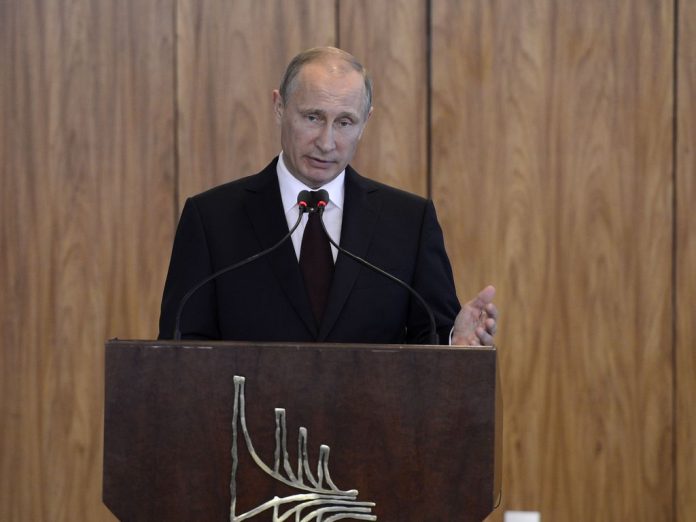 The President of Russia, Vladimir Putin, during a statement to the press, at Palácio do Planalto (Photo: Agência Brasil)