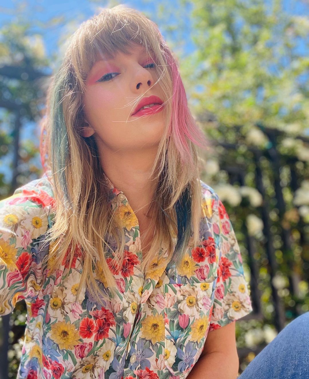 Taylor Swift has become a true cultural phenomenon, having a significant economic impact in North America. In the cities where the artist performed, there was a notable increase in the use of public transport and an explosion in hotel occupancy. (Photo:Instagram)