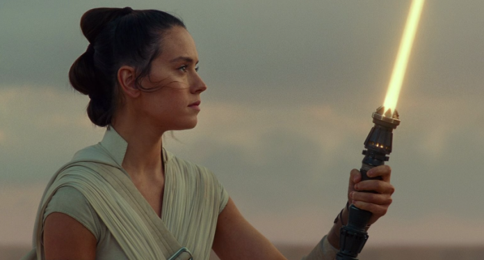 Daisy Ridley has news for Star Wars fans. In an interview with Collider, the actress revealed that she was aware of the plot of the new film in the franchise starring Rey. The actress's return to the iconic role was announced in April this year. (Photo: Disney)
