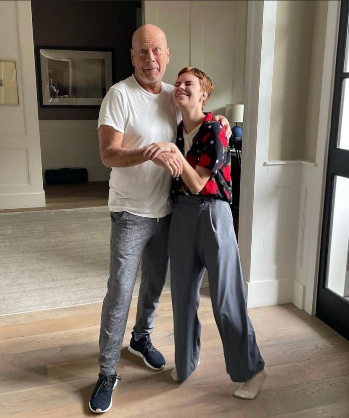 This Tuesday (14), Tallulah Willis took to her Instagram account to share some old photos with her dad Bruce Willis, after his dementia diagnosis.(Photo: Instagram)