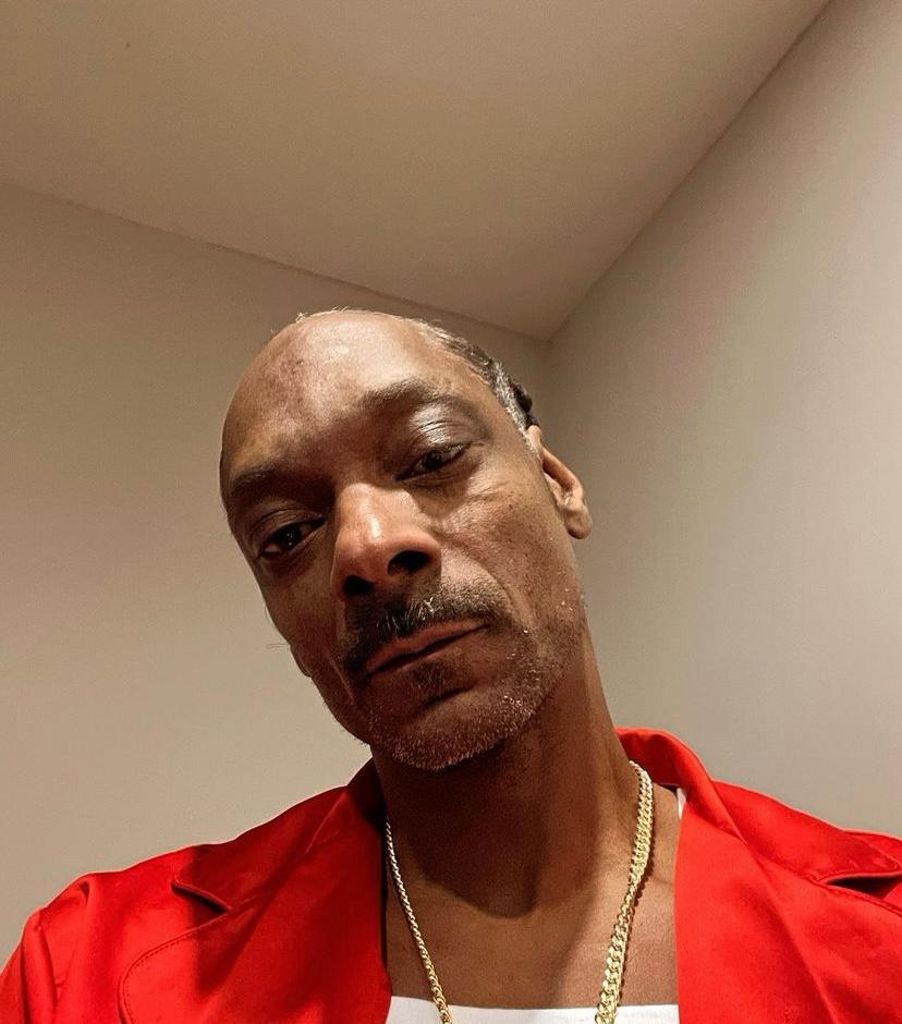 After the announcement, fans started to speculate if the rapper is being serious or if he is joking. Snoop’s image is closely tied to smoking marijuana. (Photo: Instagram)