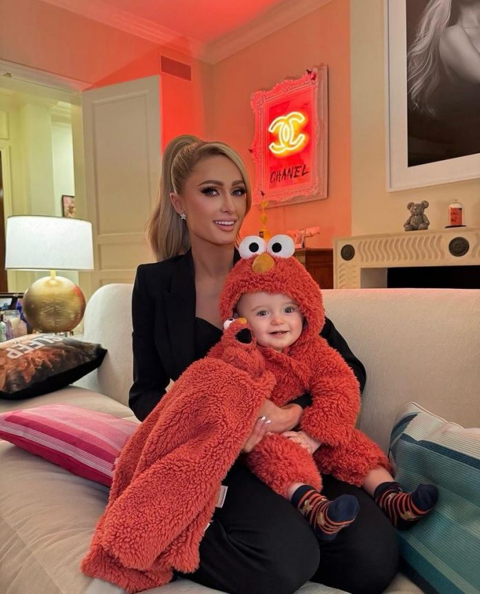 This Tuesday (16), Paris Hilton celebrated her son Phoenix's first birthday, and paid a tribute to him by posting photos of him never seen before.(Photo: Instagram)