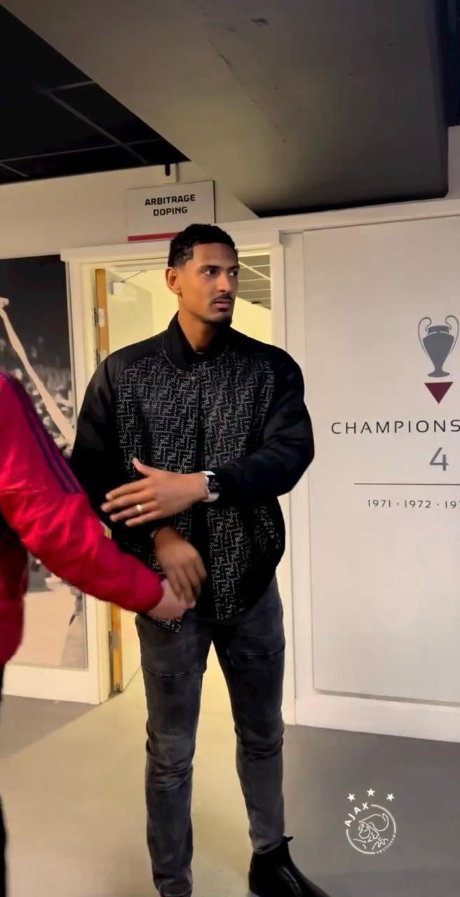 Haller was diagnosed with testicular cancer in July 2022, two weeks after joining Dortmund. (Photo: Instagram)
